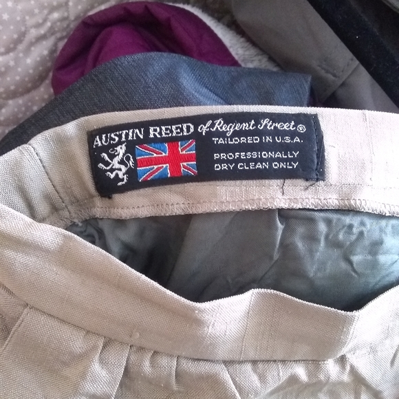 Vintage Austin Reed's of Regent Street skirt and jacket set, 8 - Picture 6 of 12